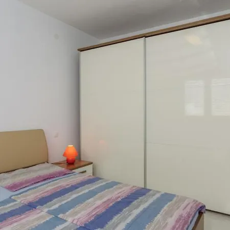 Daire Kiara Apartma Trogir