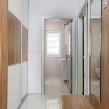 Daire Kiara Apartma *