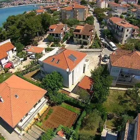 Kiara Apartma Daire Trogir