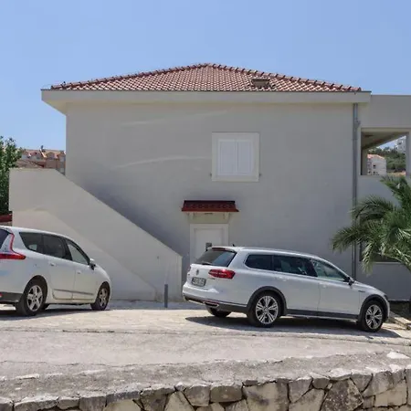 Kiara Apartma *